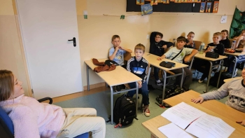 762c2027-2b43-4c34-ac7f-6939dd983b10