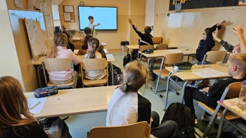 8f4ce8df-9dd8-4417-b103-3fba82d913eb