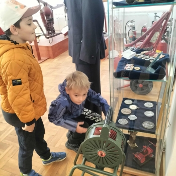 541298094_24556062490744296_7965088970468604452_n