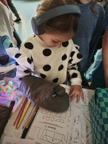 6a83a242-4408-439a-9a19-6df3fb05c487