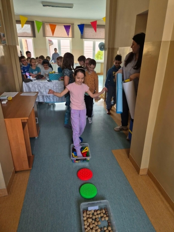 8e2d5948-2966-4ca2-af7d-56063ff8bd64