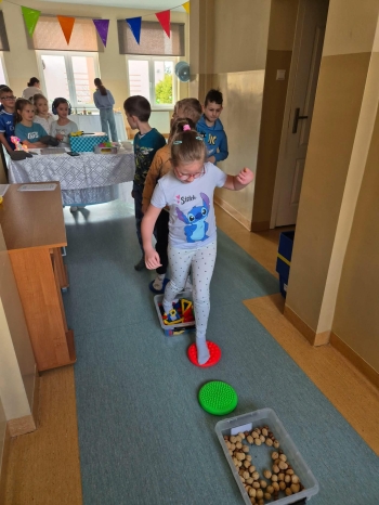 9870c7fa-e77b-4862-ad09-bf4cda4e4d7d