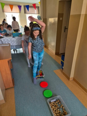 57770bb3-34fa-451f-8727-82dcf3c9a0bf