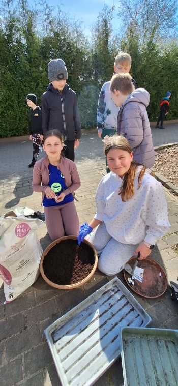 672319314_813805855132349_4851056434839131456_n